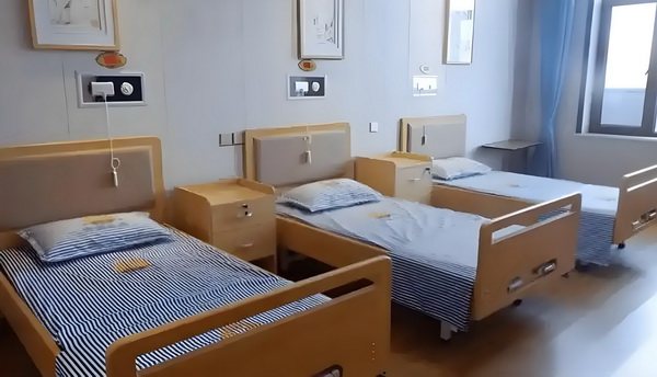 高中毕业可以入深户吗_程潇曾确诊精神疾病与梁朝伟传闻早真相大白 同样但这的词是个很大